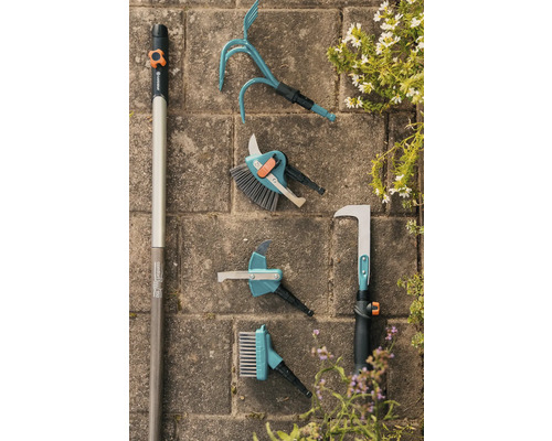 Accesorii pentru unelte de grădină cu mâner pe plăci de piatră