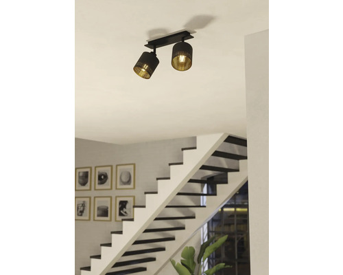 Lumină de plafon cu două spoturi în interior