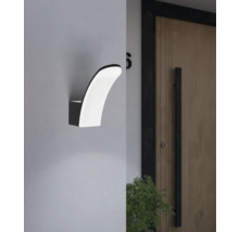 Lumină modernă de perete pentru exterior, pentru iluminatul fațadei