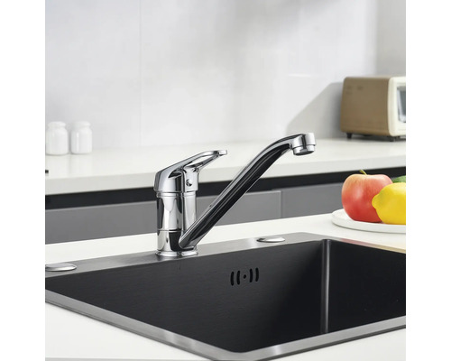 Chiuvetă de bucătărie cu robinet