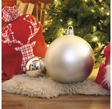 Decorațiuni de Crăciun cu pom, globuri și sac de cadouri