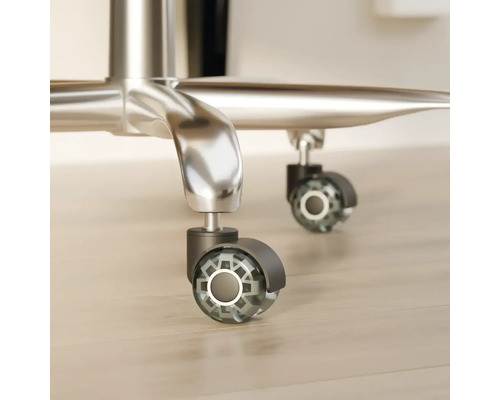 Vizualizare detaliată a rolelor scaunului de birou din plastic și metal