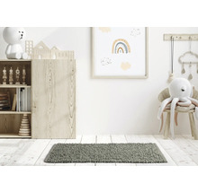 Cameră decorativă pentru copii, cu raft, scaun și covor