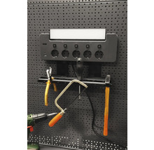 Panou de scule cu prelungitor și scule