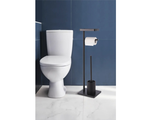 Toaletă de podea și set de toaletă în baie