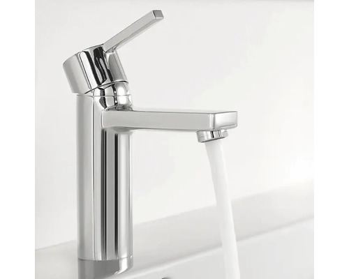 Robinete de apă cu apă curgătoare