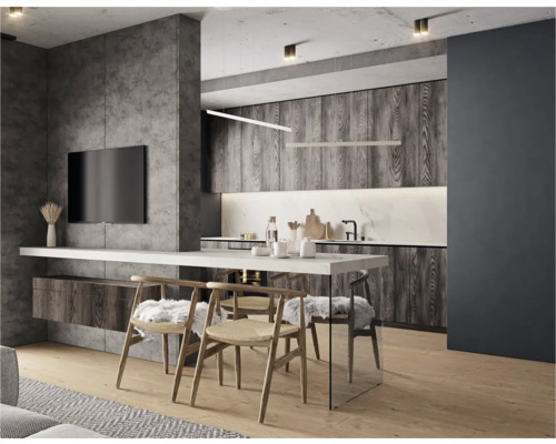 Amenajare luminoasă a locuinței cu bucătărie din lemn și masă cu scaune