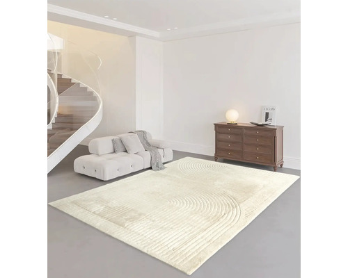 Living cu covor, canapea, comodă și scară spiralată