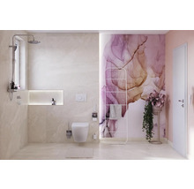 Baie modernă cu duș, toaletă, uscător de prosoape și tapet decorativ