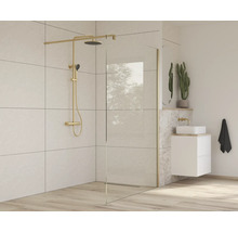 Baie cu paravan de duș, baterie de duș și chiuvetă