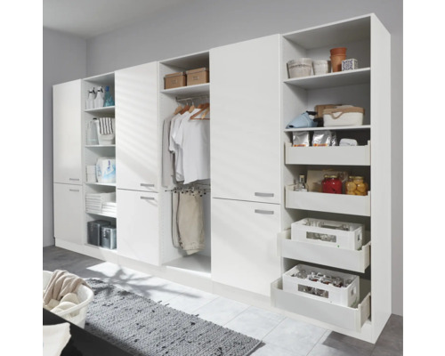 Dulap de perete alb cu rafturi, bară pentru haine și sertare pentru ordine și depozitare