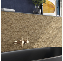 Baie cu placare de perete din mozaic de piatră naturală, armătură și cadă