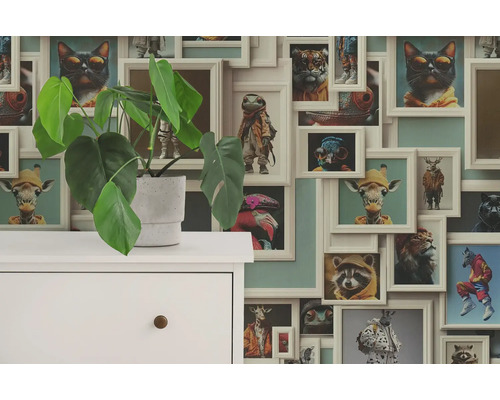 Tapetă decorativă cu motive animale în rame de tablouri