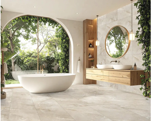 Baie luminoasă cu cadă independentă, dulap de lavoar cu două lavoare, oglindă și fereastră mare cu vedere spre verdeață.