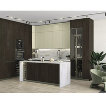 Bucătărie modernă cu insulă, electrocasnice încorporate și iluminat