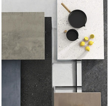 Diverse modele de gresie, oală, bol mic și lămâi de sus