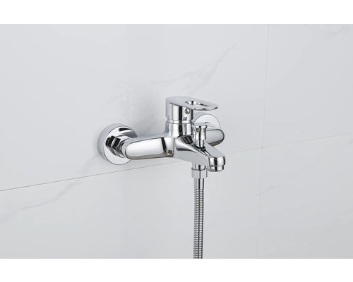 Baterie de perete cu furtun de duș pentru căzi