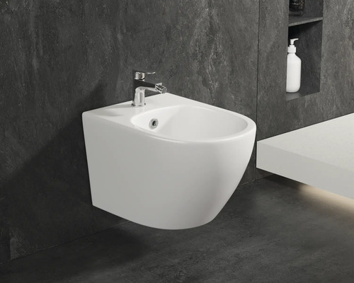 Bideu suspendat din ceramică cu robinet în baie