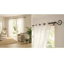 Cameră de zi cu perdele albe și galerie perdea