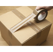 Cutie de ambalaj închisă cu bandă adezivă