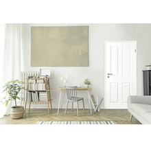 Birou luminos cu birou, scaun, bibliotecă și ușă