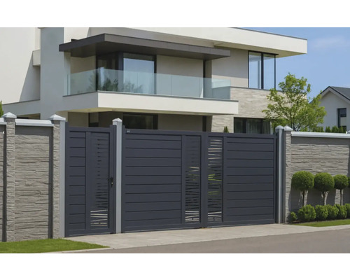 Alee modernă cu poartă glisantă și gard pentru mai multă intimitate și siguranță.