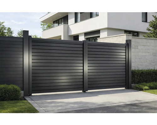 Poartă glisantă modernă din aluminiu în fața unei case