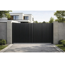 Alee modernă cu poartă glisantă și elemente de beton