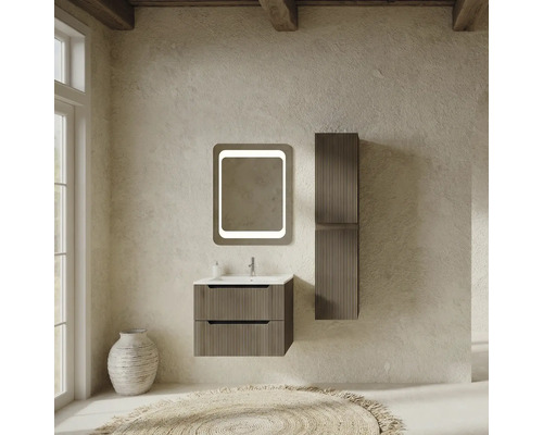 Baie cu dulap inferior pentru lavoar, oglindă cu iluminare și dulap înalt