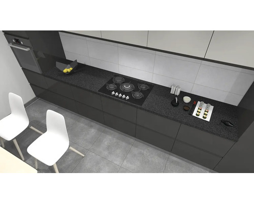 Scenă de bucătărie cu mobilier de bucătărie, plită, chiuvetă și veselă