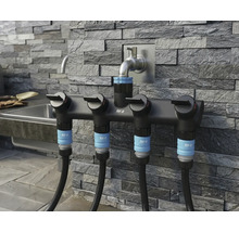 Distribuitor de apă cu patru racorduri și robinete pentru grădină