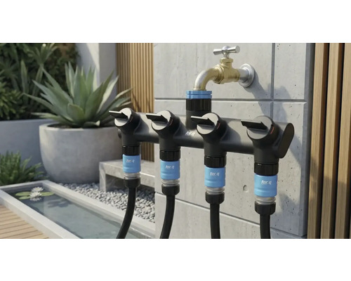 Scenă de grădină cu un distribuitor multiplu for.q pe robinetul de apă