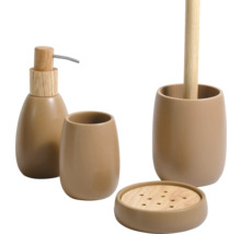 Set accesorii baie bej din ceramică cu dozator săpun, pahar, suport perie toaletă și savonieră cu detalii din lemn.