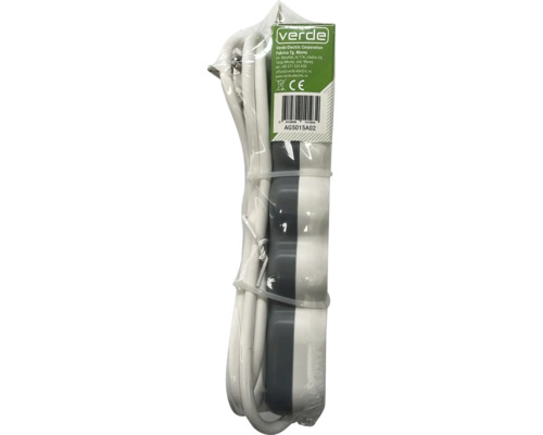 Prelungitor Verde cu cablu alb și ștecher în ambalaj de plastic transparent cu marcaj CE.