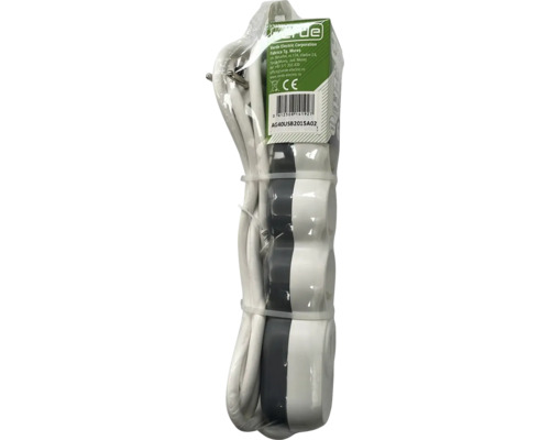 Prelungitor cu cablu în ambalaj din plastic transparent.
