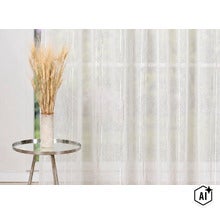 O draperie semitransparentă cu model în dungi verticale în fața unei ferestre cu o masă laterală și o vază cu spice de grâu. (Image AI modified or generated)