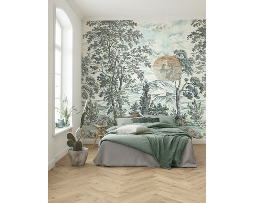 Dormitor cu tapet cu peisaj, pat și podea din lemn