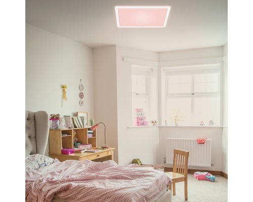 Plafonieră cu LED integrat Slim 22W 2700 lumeni, IP 20, lumină RGBW, cu telecomandă, albă Plafonieră cu LED integrat Slim 22W 2700 lumeni, IP 20, lumină RGBW, cu telecomandă, albă