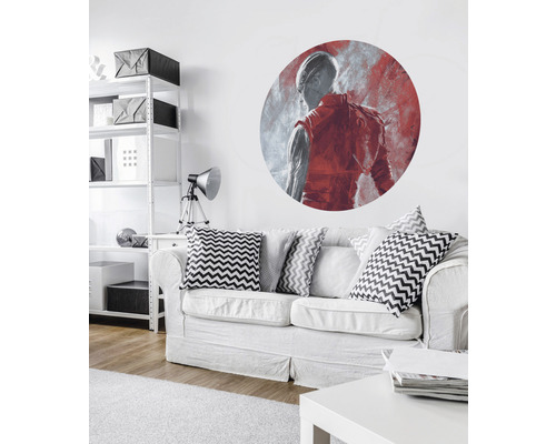 Autocolant decorativ de perete cu motiv abstract deasupra unei canapele