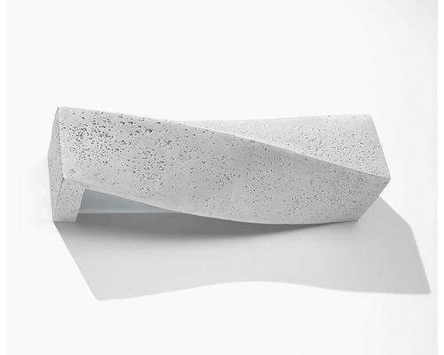 Bancă de beton cu design răsucit pentru exterior