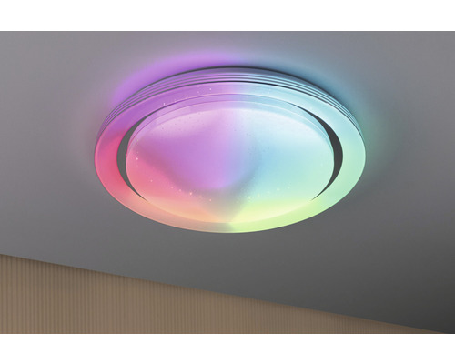 Plafonieră LED rotundă cu funcție de schimbare a culorii montată pe tavan