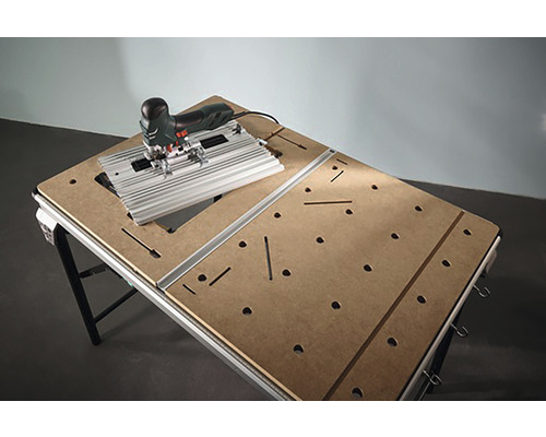 Banc de lucru cu fierăstrău vertical și accesorii