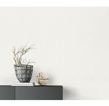 Perete decorativ cu tapet cu aspect natural