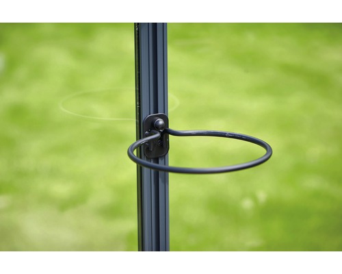 Suport pentru jardiniere pe un stâlp