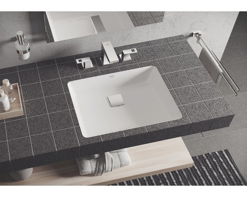 Blat de lavoar de baie cu lavoar încorporat, baterie și suport pentru prosoape