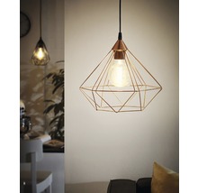 Lumină suspendată din sârmă, cu design geometric și bec