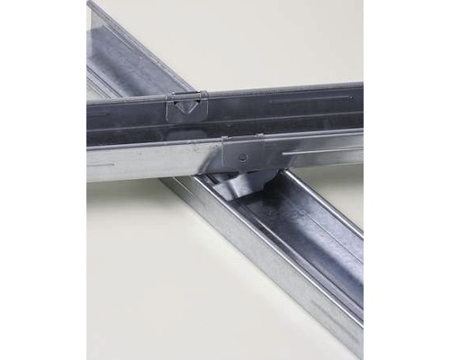 Două profile din oțel interconectate pentru construcții uscate