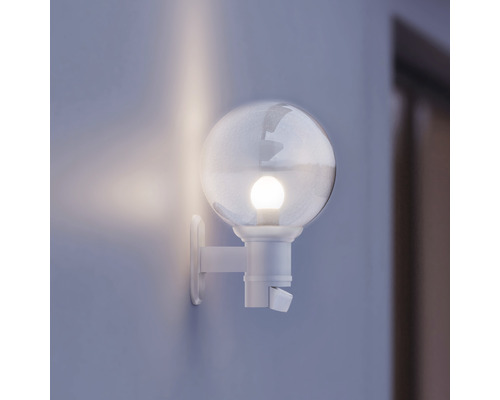 Lumină de perete exterior albă cu abajur sferic