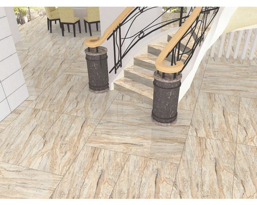 Interior cu gresie și scară.