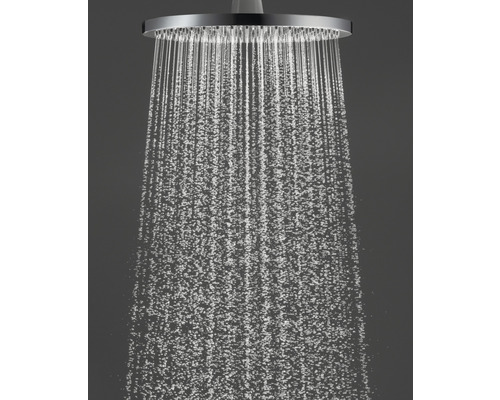 Duș cu efect de ploaie cu jet de apă